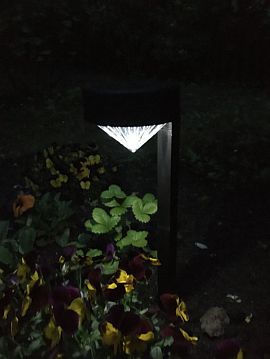 Б0007511 SL-PL42-DMD ЭРА Садовый светильник на солнечной батарее, пластик, черный, 42 см (24/672)  - фотография 5