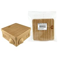 SQ1401-0713 Распаячная коробка ОП 100х100х55мм, крышка, сосна, IP54, 8вх. инд. штрихкод TDM SQ1401-0713 Распаячная коробка ОП 100х100х55мм, крышка, сосна, IP54, 8вх. инд. штрихкод TDM