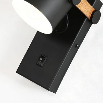 3004-1W Scandy настенный светильник D145*W100*H190, 1*E27LED*7W, excluded, switch; каркас черного цвета с декором под цвет дерева, поворотный плафон, оснащен выключателем, 3004-1W  - фотография 3
